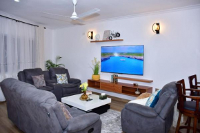 Zuri Luxe 2BR Penthouse- Silversands Beach Malindi